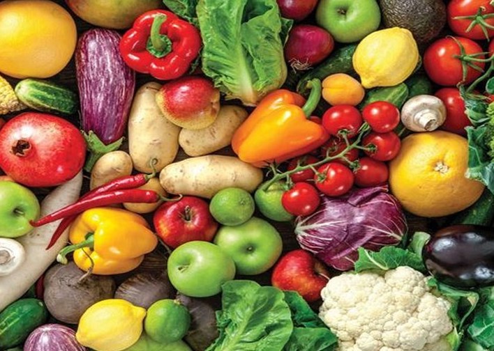 Adding vegetables, tubers, and fruits with a lot of fiber to your daily diet is an effective way to detoxify the liver. Photo: Nghia Thanh