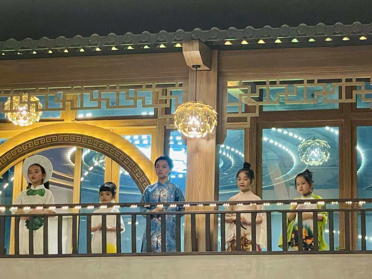 Brilliant Ao Dai colors in Hai Duong to celebrate 8.3. Photo: Mai Huong