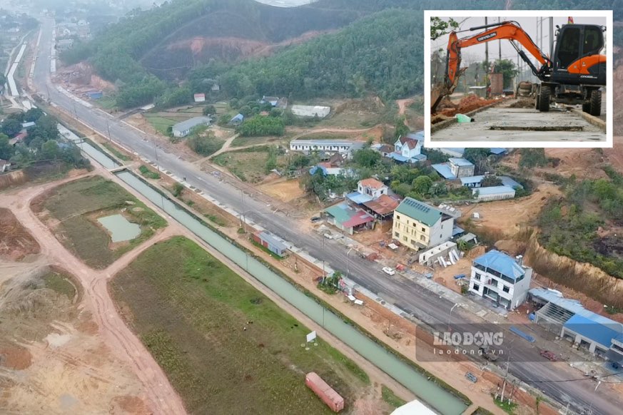 The hundred-billion-dong road in the first new rural district of Thai Nguyen is about to be completed. Photo: Nguyen Hoan.
