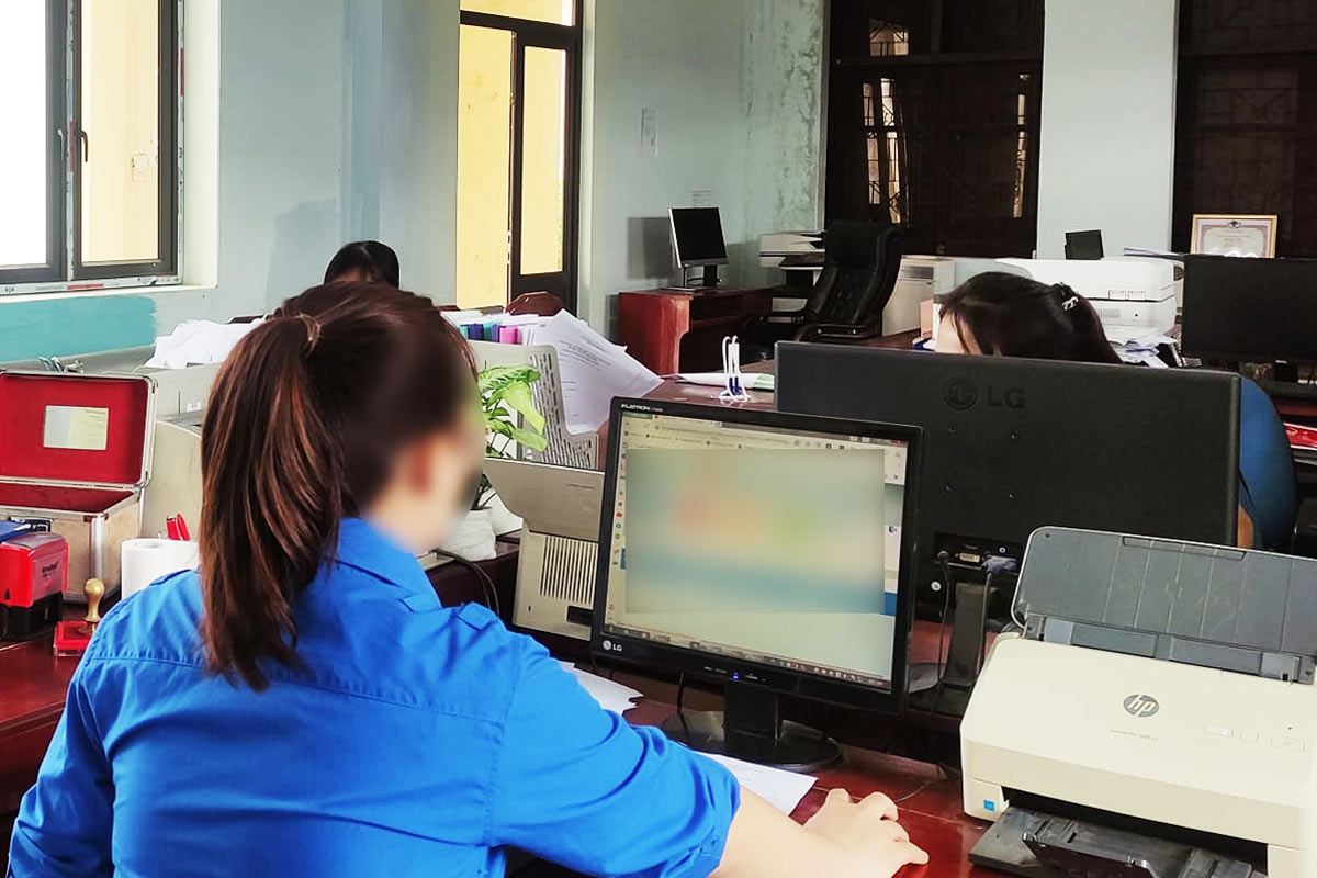 Quang Ninh temporarily suspends the recruitment of commune-level civil servants. Photo: Dieu Hoang