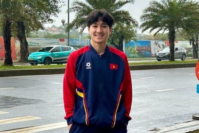Thomas Mai Veeren - a overseas Vietnamese player from the Netherlands is a rookie of U17 Vietnam. Photo: Instagram character