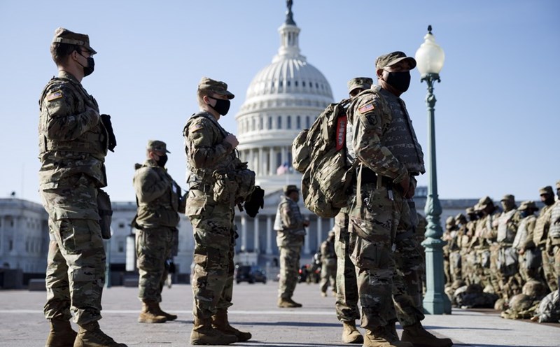 Some soldiers of the US National Guard gathered in front of the White House. Photo: Xinhua