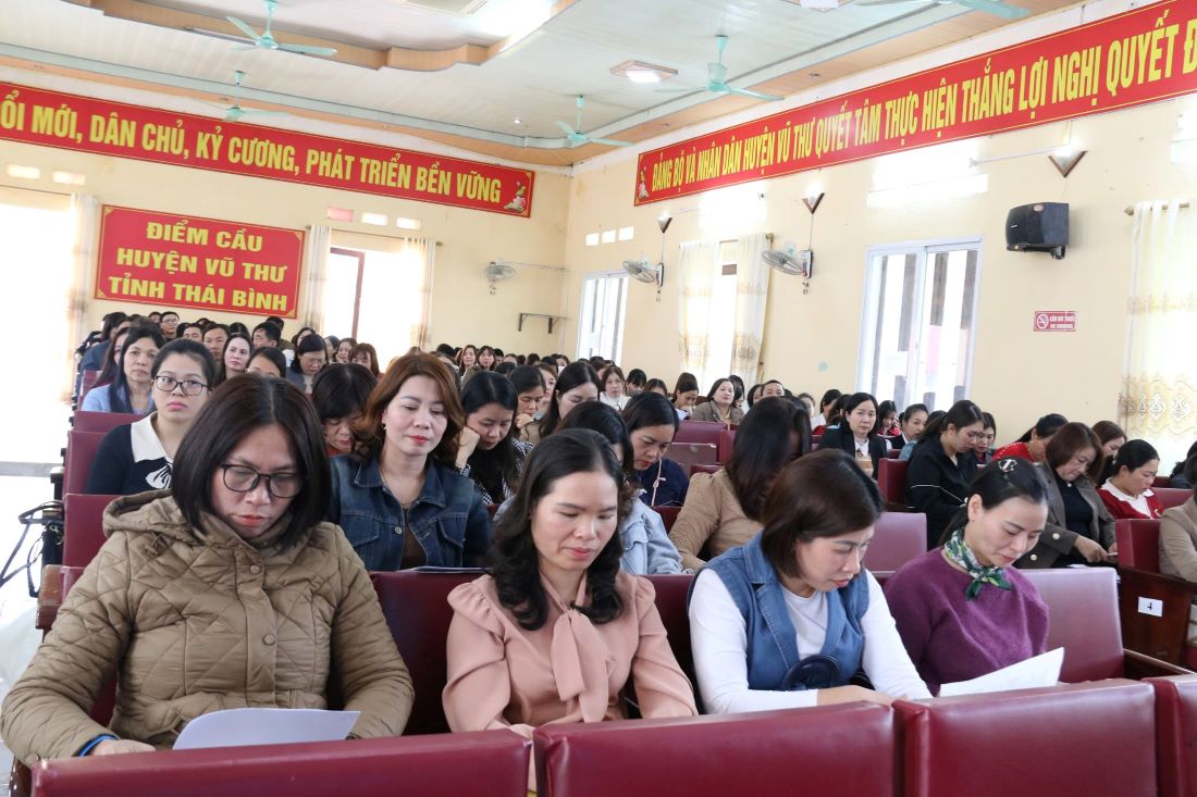 Trade Union officials attending the training conference. Photo: Ba Manh