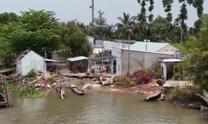 Vung Liem completed the repair of the landslide section before the April 30 holiday.