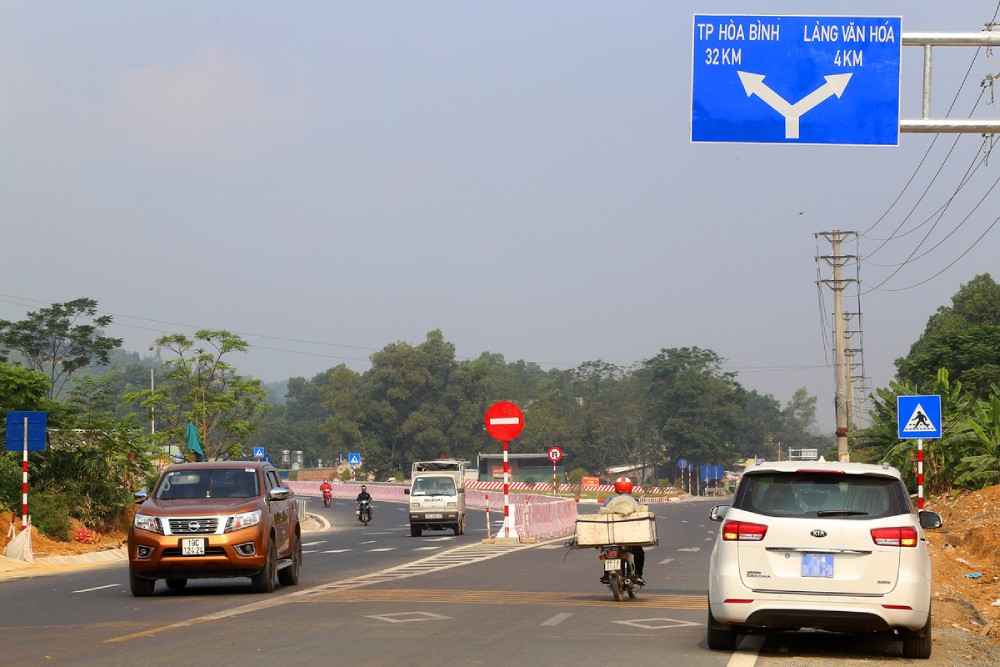 A section of Hoa Lac - Hoa Binh road, phase 1. Photo: VGP