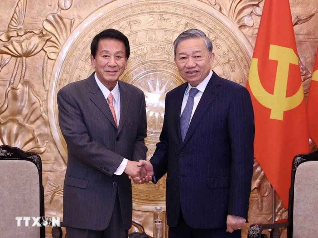 General Secretary To Lam highly appreciated and respectfully thanked Mr. Sugi Ryotaro for his positive contributions to the Vietnam - Japan friendship. Photo: VNA
