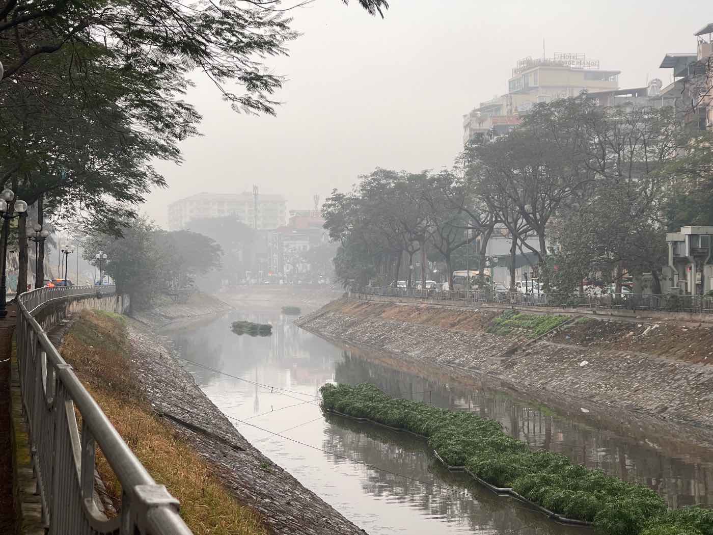 Hanoi speeds up the progress of To Lich River renovation. Photo: Khanh An