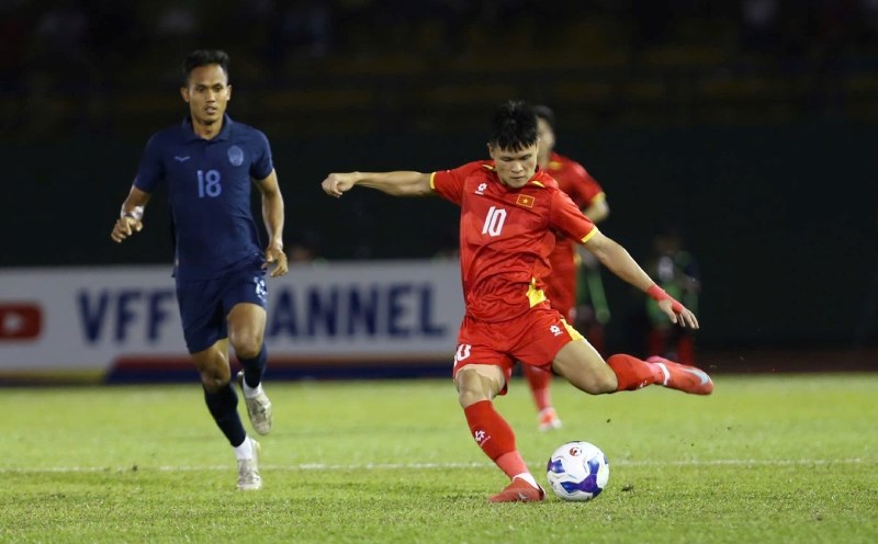 Tuan Hai or Quang Hai have not been able to create opportunities when the Vietnam team is without Xuan Son. Photo: Thanh Vu