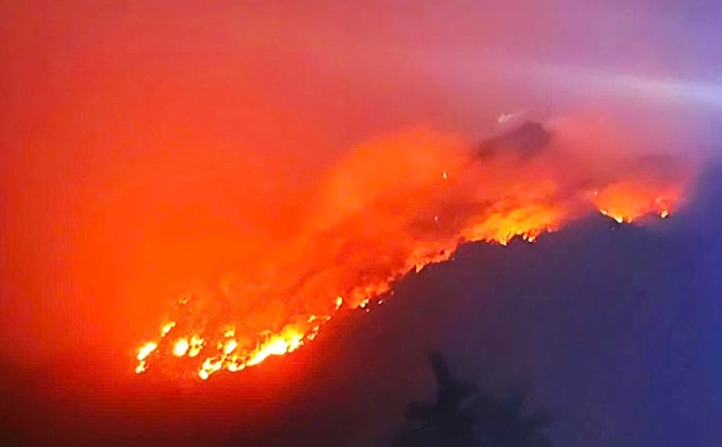 The forest fire in Tuyen Quang is being controlled. Photo: Provided by the people.