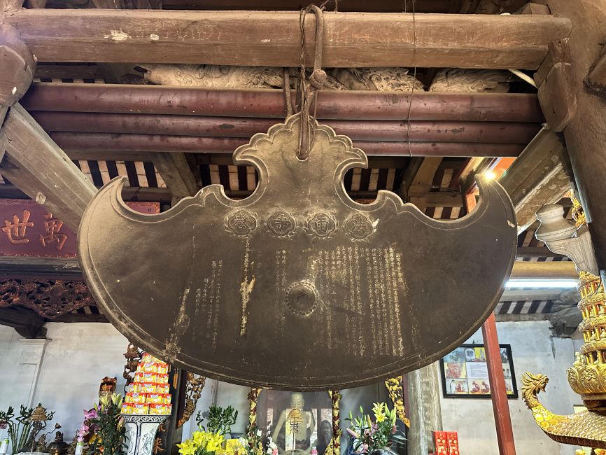 Khanh dong co ten Phap Vu Tu Khanh (nien dai the ky 18).