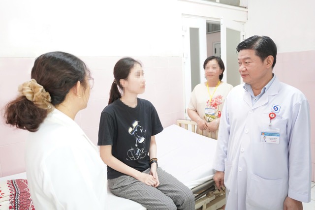 The patient suffered from autoimmune encephalitis after being successfully treated by the doctor. Photo: Provided by the hospital