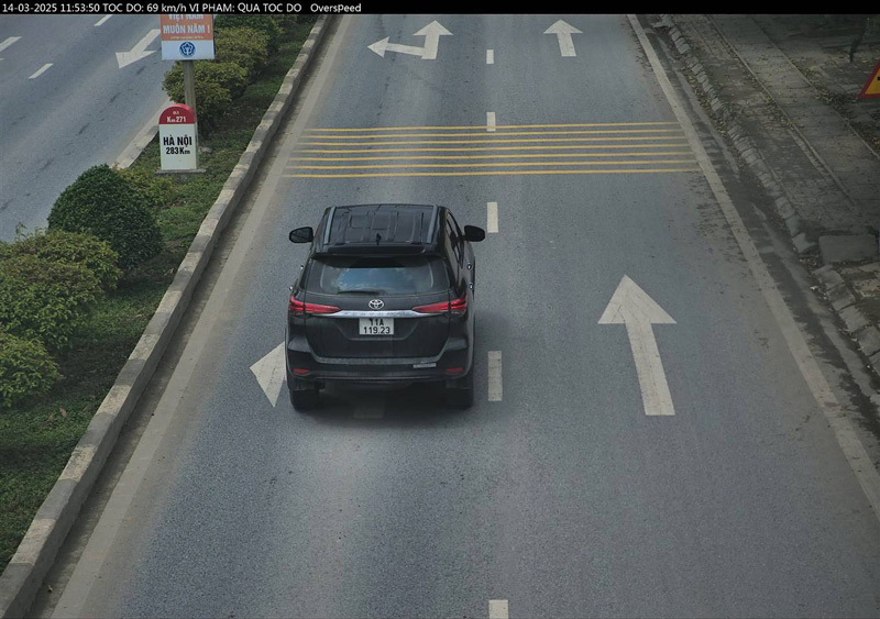 Many car owners were fined in Cao Bang. Photo: Cao Bang Police.