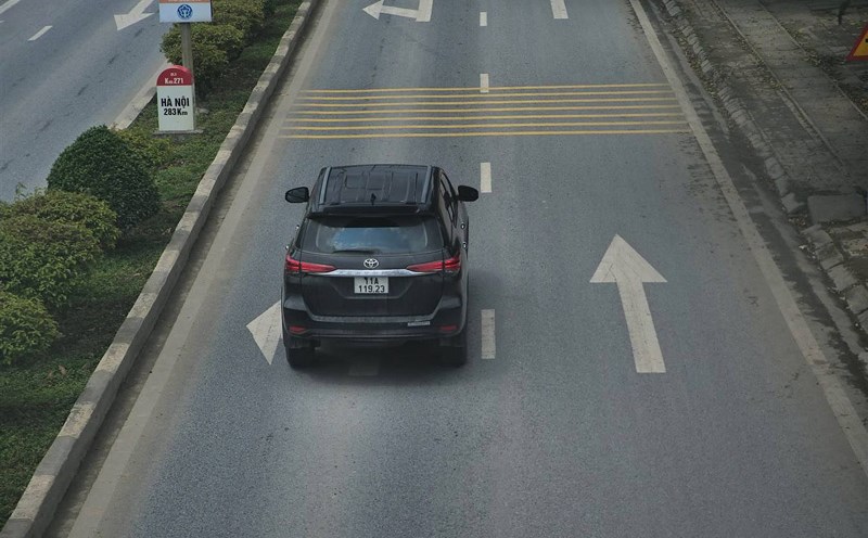 Many car owners were fined in Cao Bang. Photo: Cao Bang Police.