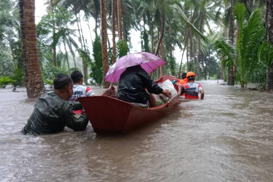 Los pronosticos de tormenta muestran que no hay tormentas cerca del Mar East a finales de marzo. En la foto, Tra Mi Storm causo inundaciones en la provincia de Albay, Filipinas, 22 de octubre de 2024. Foto: Xinhua
