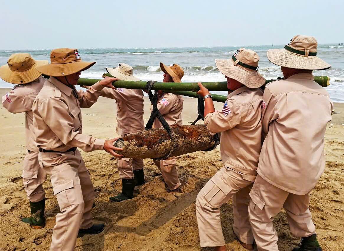 The bomb was discovered, safely treated and brought to the centralized destruction area. Photo: MAG