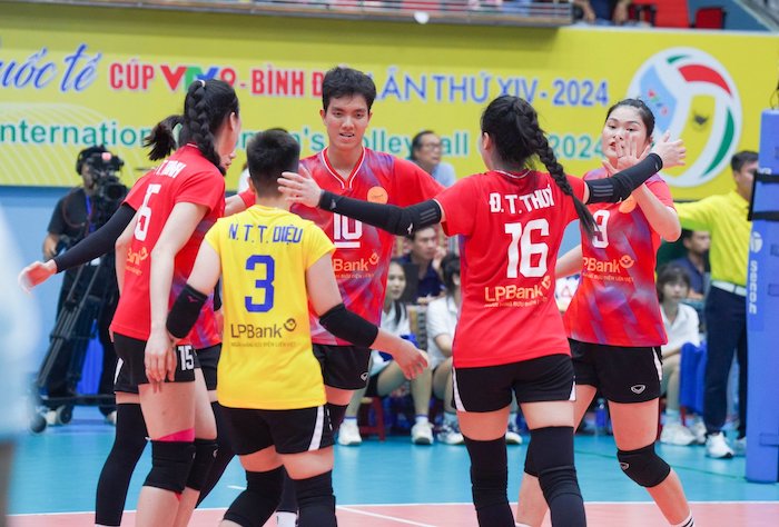 LPB Ninh Binh will meet Vietinbank in the opening match of the 2025 National Volleyball Championship. Photo: VFV