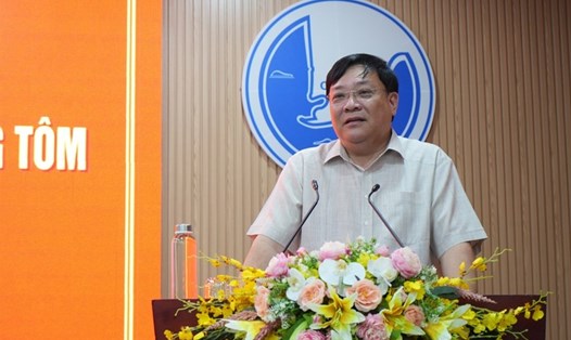 Chủ tịch Cà Mau Phạm Thành Ngại gợi mở để nâng cao chuỗi giá trị ngành tôm. Ảnh: CTTĐT Cà Mau