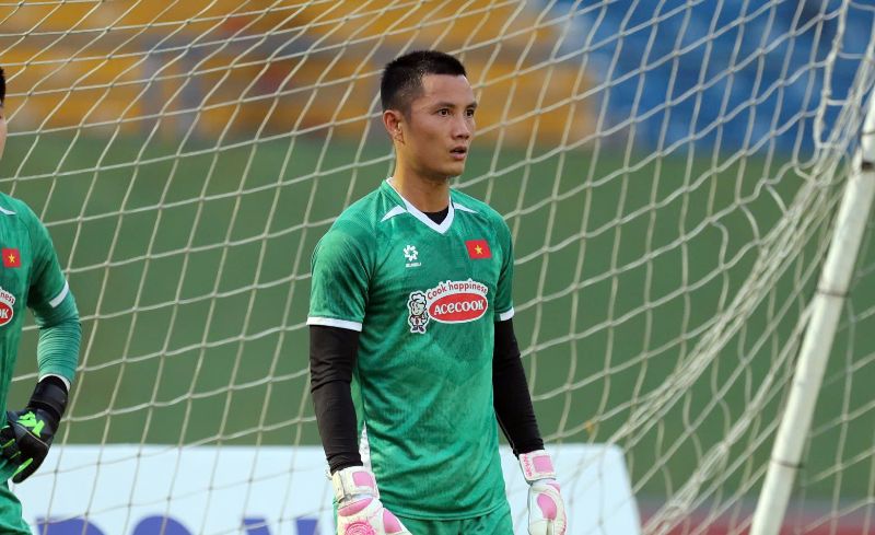 Goalkeeper Dinh Trieu of the Vietnam team. Photo: Thanh Vu