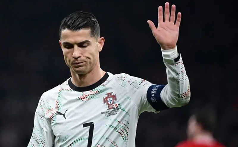 Ronaldo just suffered a defeat in the first leg of the UEFA Nations League in Denmark. Photo: AFP