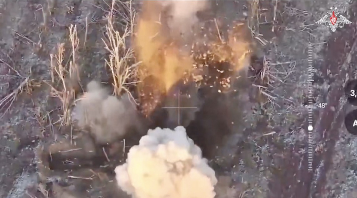 Russian troops destroyed the Ukrainian tunnel with mines. Photo: Cut from video of the Russian Ministry of Defense