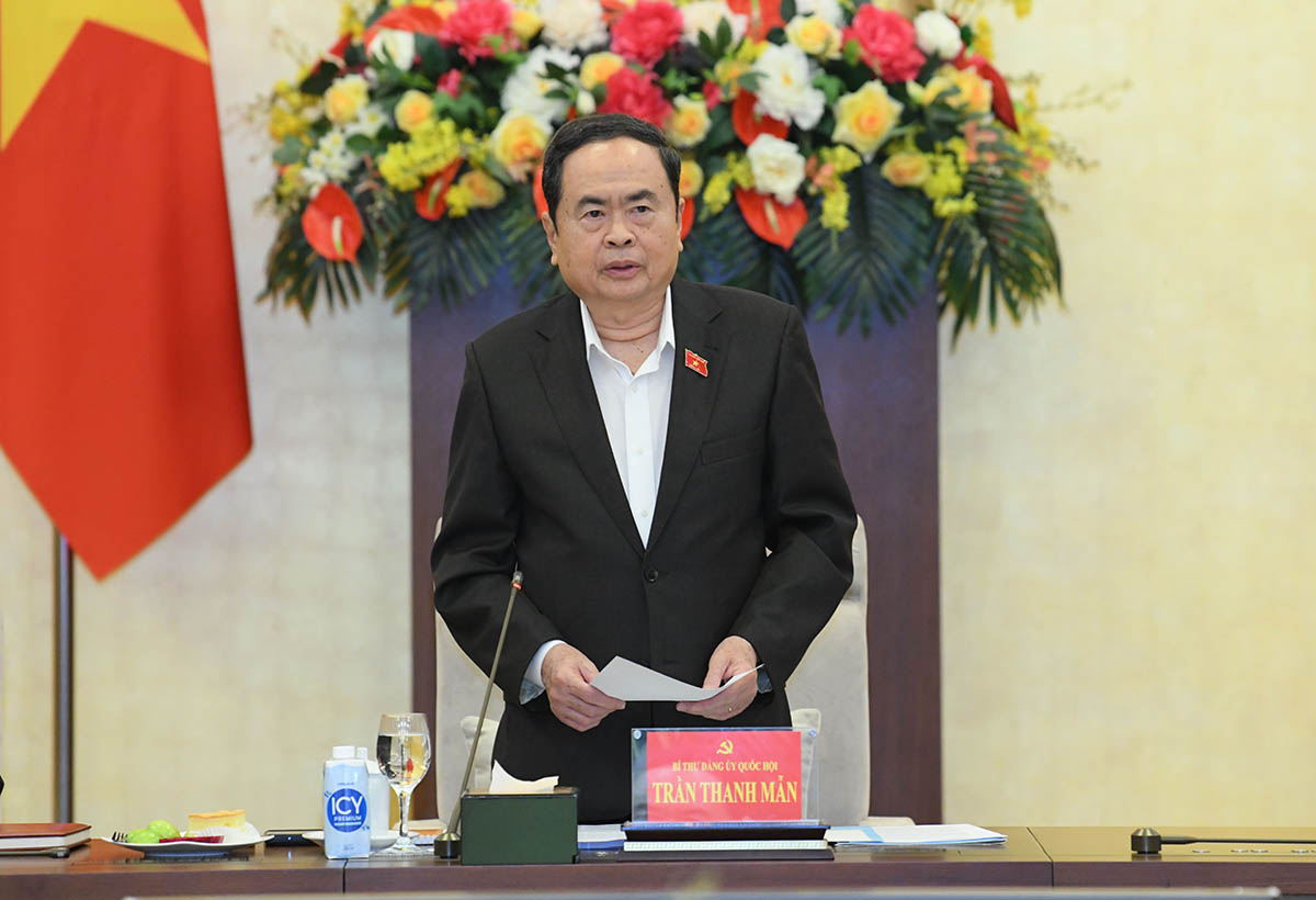 Politburo member and National Assembly Chairman Tran Thanh Man chaired the second session of the National Assembly Standing Committee on amending the Constitution. Photo: Quochoi.vn