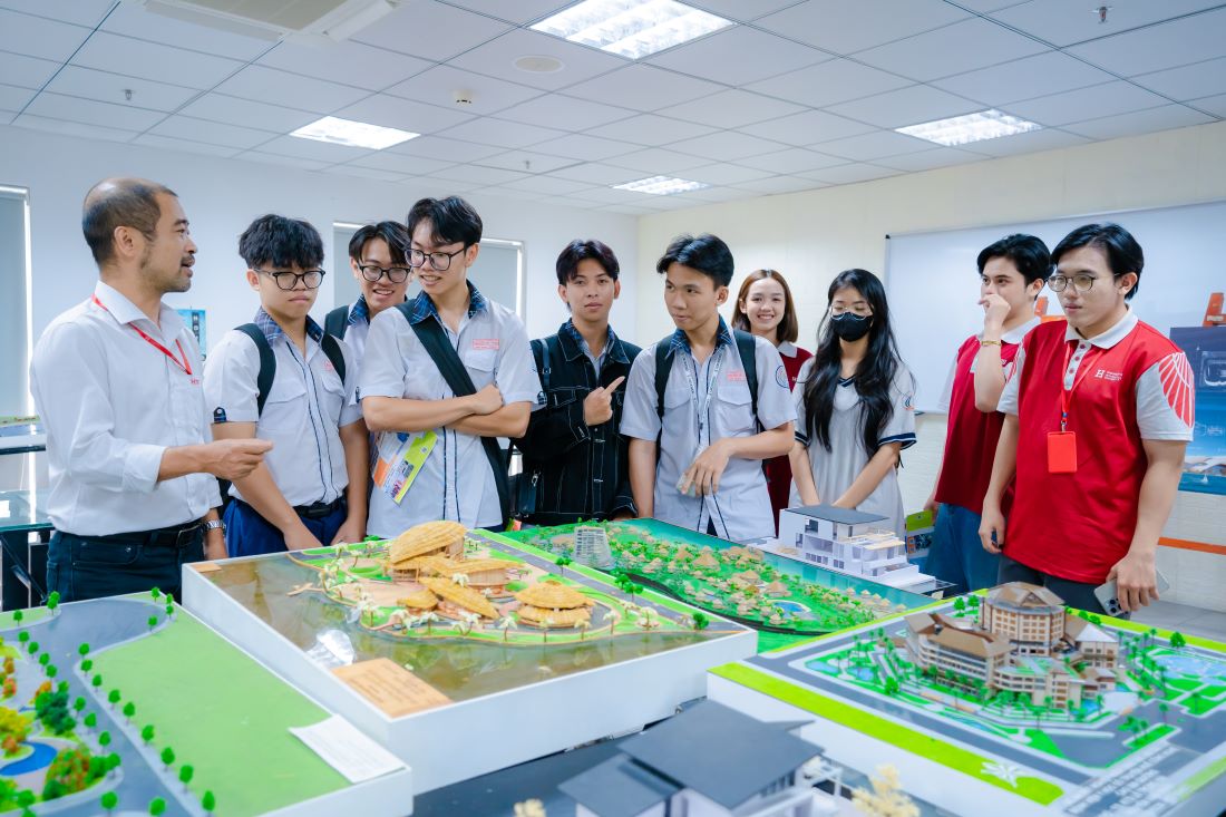 AI technology is developing and is widely applied in many businesses. Photo: Thuy Huyen