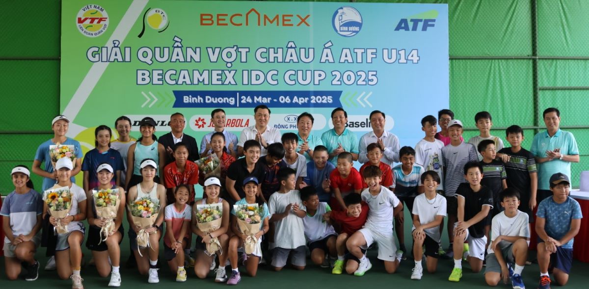 The 2025 Becamex IDC Cup ATF U14 tennis tournament officially opened in Binh Duong. Photo: Provided by VTF