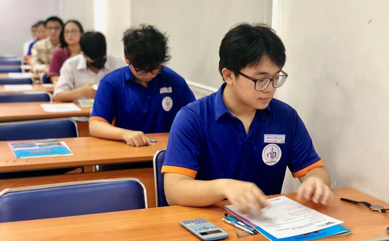Candidates taking the 2024 VNU-HCM competency assessment exam. Photo: Chan Phuc