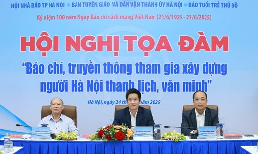 Tọa đàm "Báo chí, truyền thông tham gia xây dựng người Hà Nội thanh lịch, văn minh". Ảnh: Báo Tuổi trẻ Thủ đô
