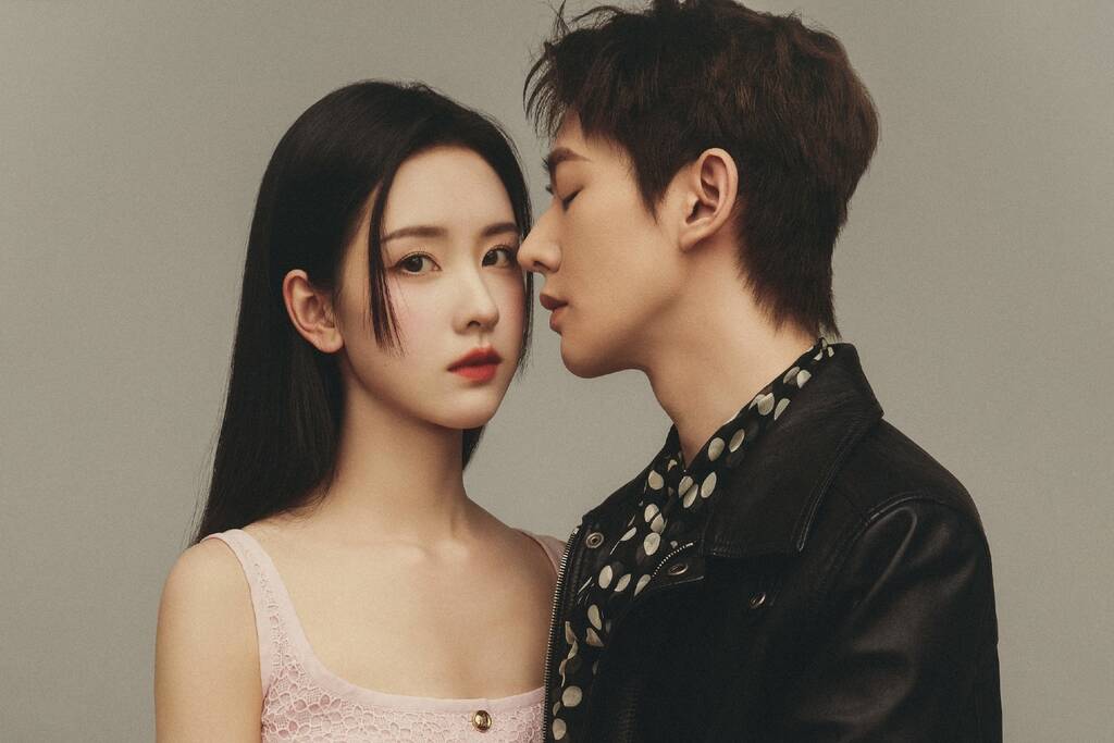 Tran Do Linh and Dang Vi. Photo: VieON.