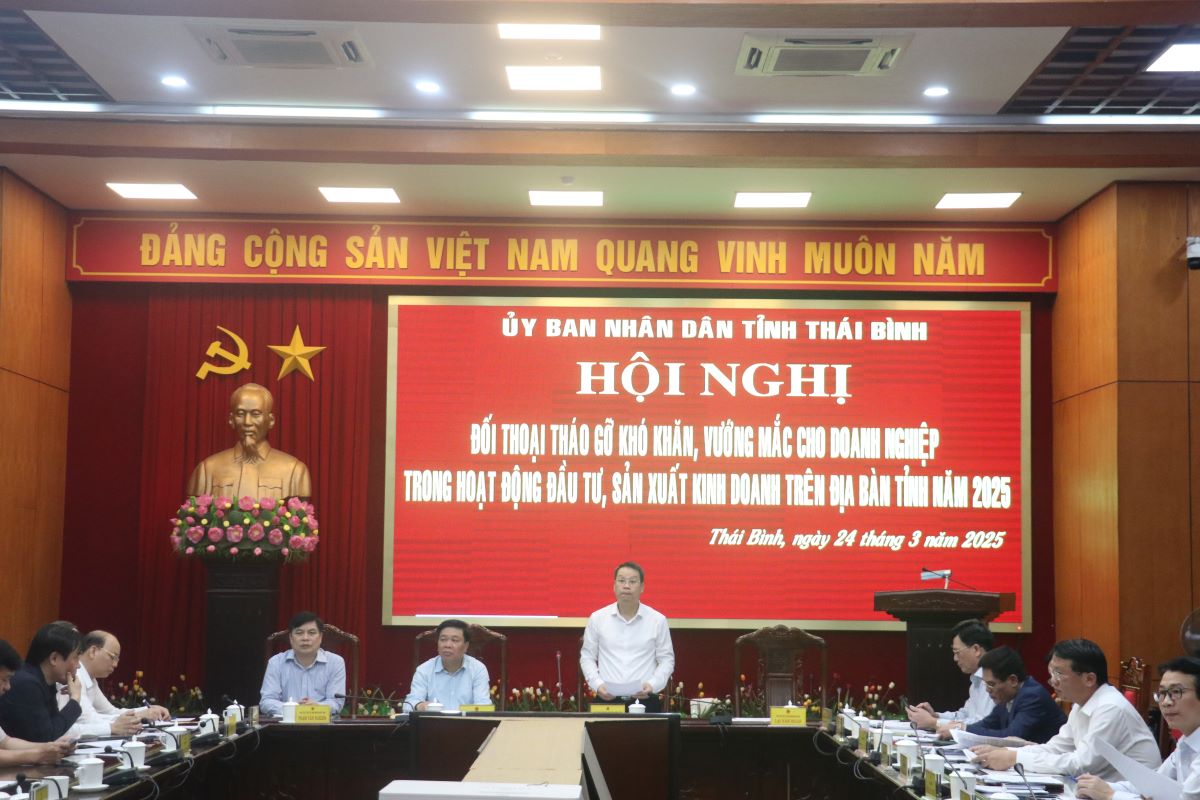 Conference scene. Photo: Nam Hong