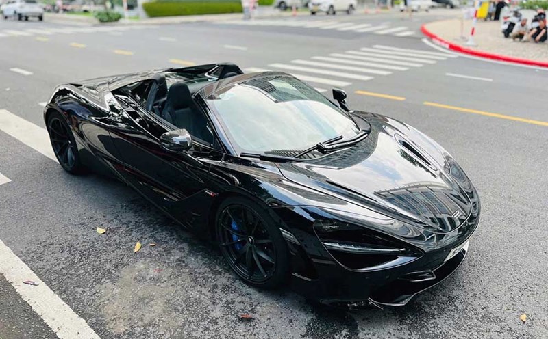 The McLaren 720S Spider, which has just traveled more than 5,000km, has been resold. Photo: Anh Luong
