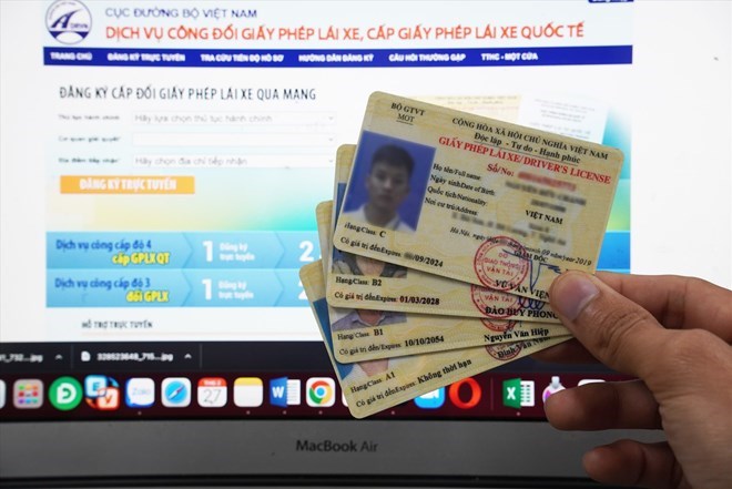 Instructions for submitting documents for changing driving licenses online