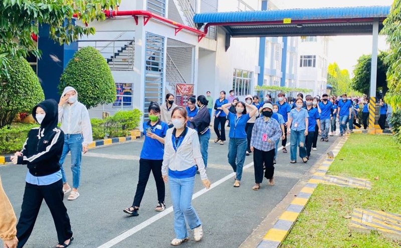 New employees are all promoted and admitted by the New Apparel Far Eastern Company's Trade Union. Photo: Provided by the Trade Union