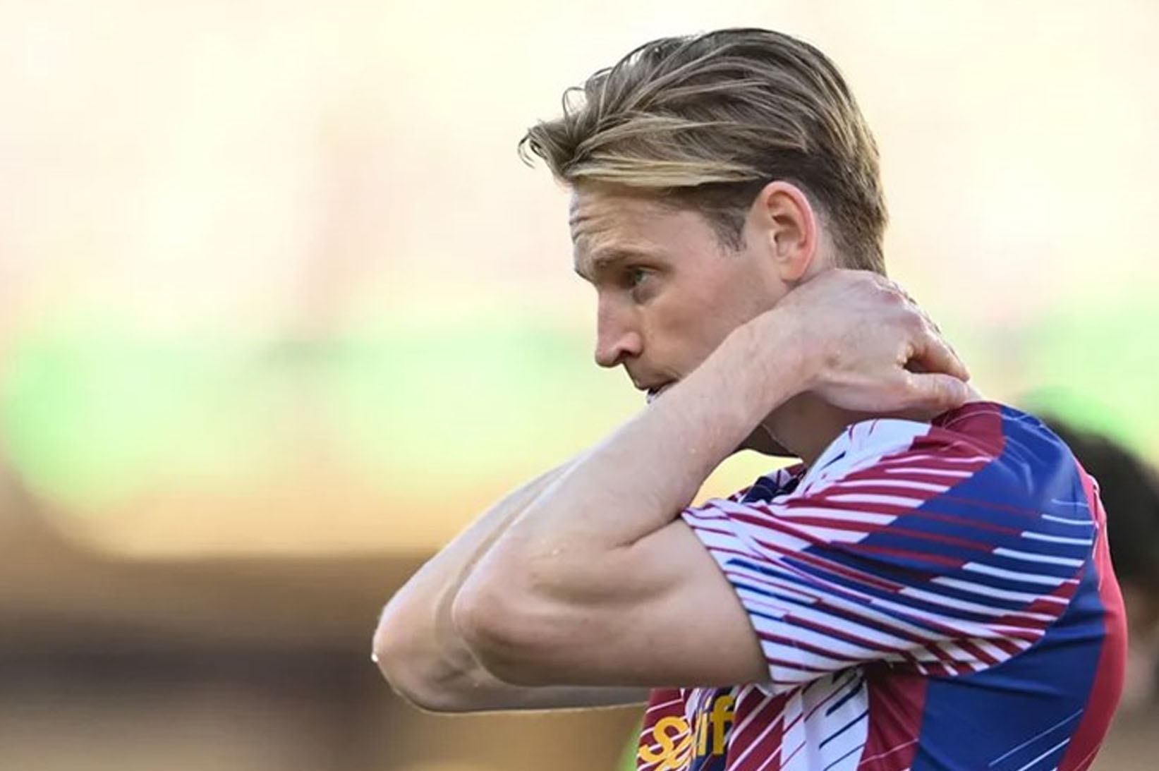Frenkie de Jong has turned 27 and does not have many options. Photo: AFP