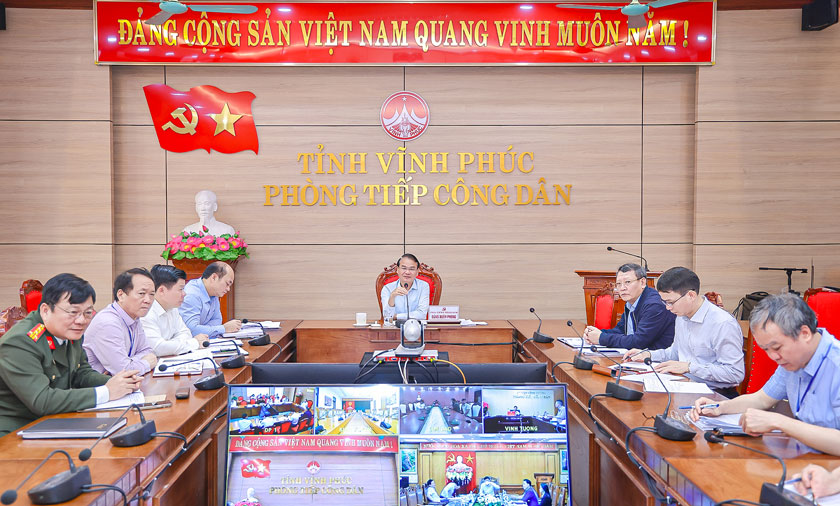 Vinh Phuc Provincial Party Secretary Dang Xuan Phong chaired a regular meeting with citizens in March. Photo: Tra Huong