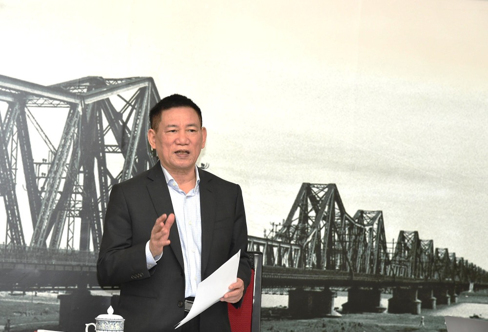Member of the Party Central Committee, Deputy Prime Minister Ho Duc Phoc suggested that VDB Bank should focus on implementing 6 contents for sustainable development. Photo: VGP