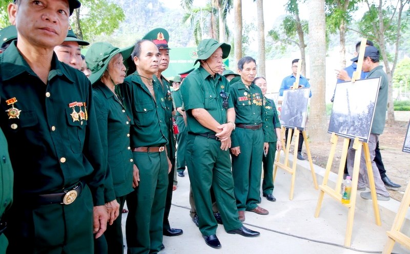 The Ministry of National Defense has just responded to voters in Thai Binh and Vinh Long provinces about the proposal that subjects participating in the resistance war against the US receive monthly subsidies. Illustrative photo: Cong Sang