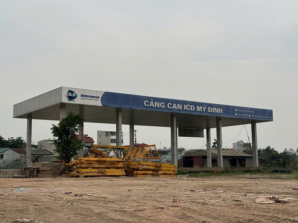 Many dry port projects are continuously delayed. Photo: Reporter