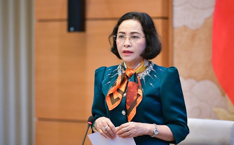 Vice Chairwoman of the National Assembly Nguyen Thi Thanh suggested that the Ministry of Education and Training study further the issue of extra teaching and learning. Photo: Quochoi.vn