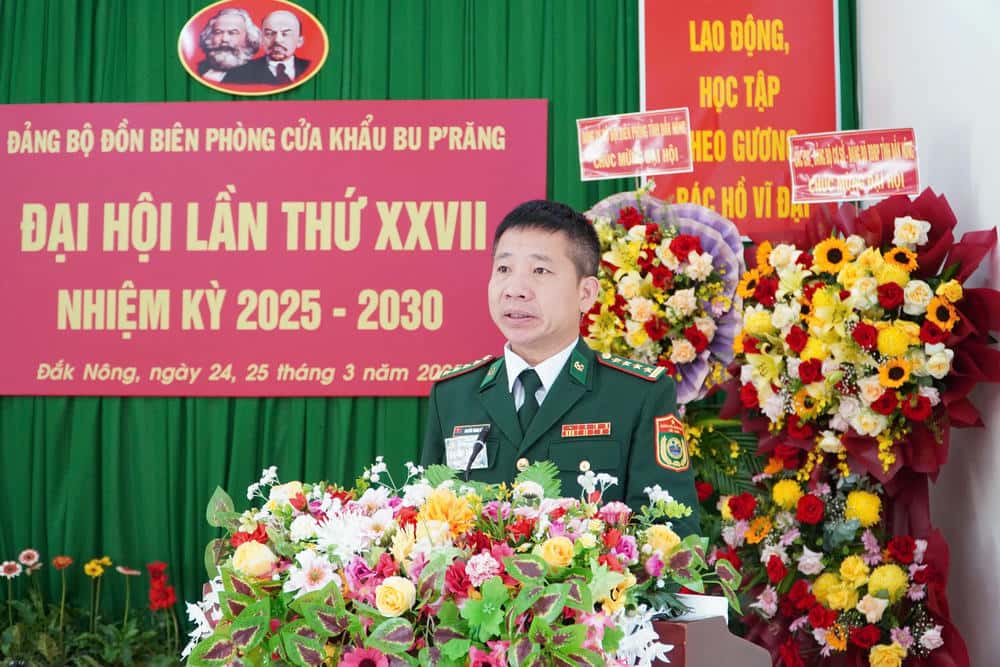 Dai ta Nguyen Trung Kien, Chinh uy BDBP tinh Dak Nong phat bieu chi dao dai hoi. Anh: Van Hoan