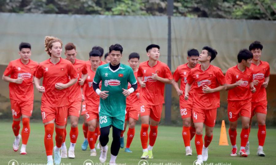 U22 Vietnam completes the 2025 CFA Team China friendly tournament. Photo: Thu Khuc