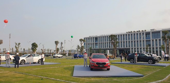 Khánh thành nhà máy ô tô đầu tiên của Quảng Ninh