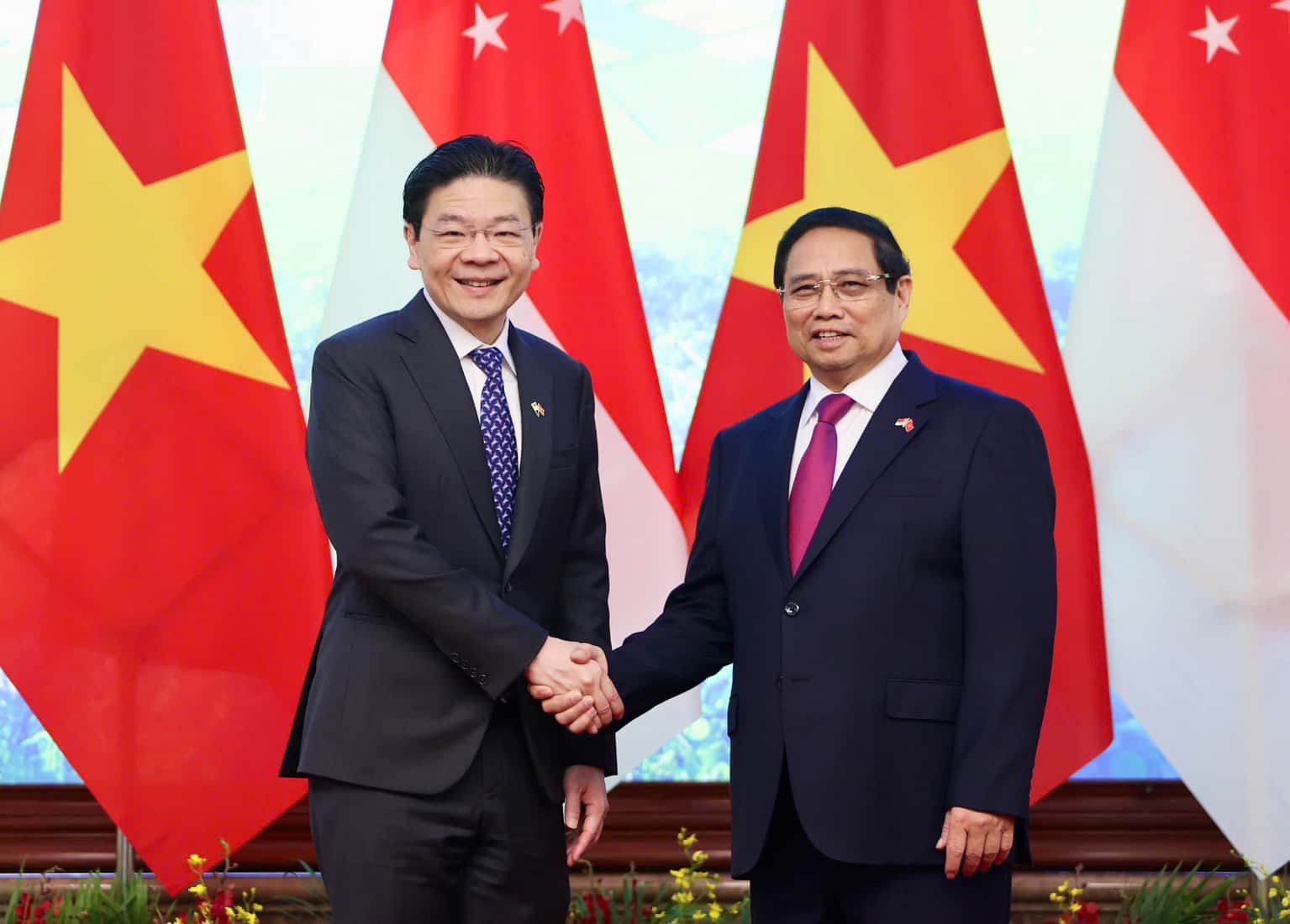 Politburo member, Prime Minister Pham Minh Chinh and Singapore Prime Minister Lawrence Wong. Photo: Hai Nguyen