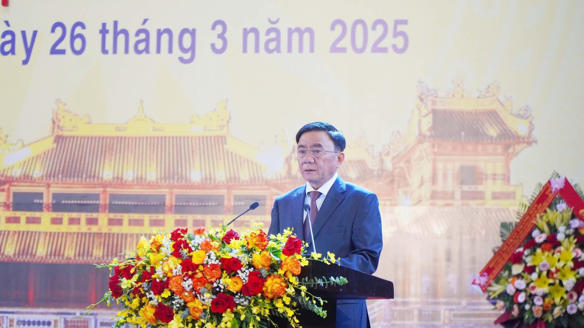 Standing member of the Central Party Secretariat Tran Cam Tu gave a speech at the ceremony. Photo: V. Four.