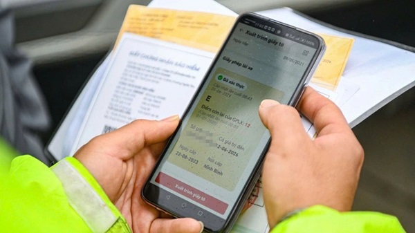 The Traffic Police Department officially operates the information page on granting and exchanging driving licenses at: https://dvc-gplx.csgt.bocongan.gov.vn. Photo: Traffic Police Department