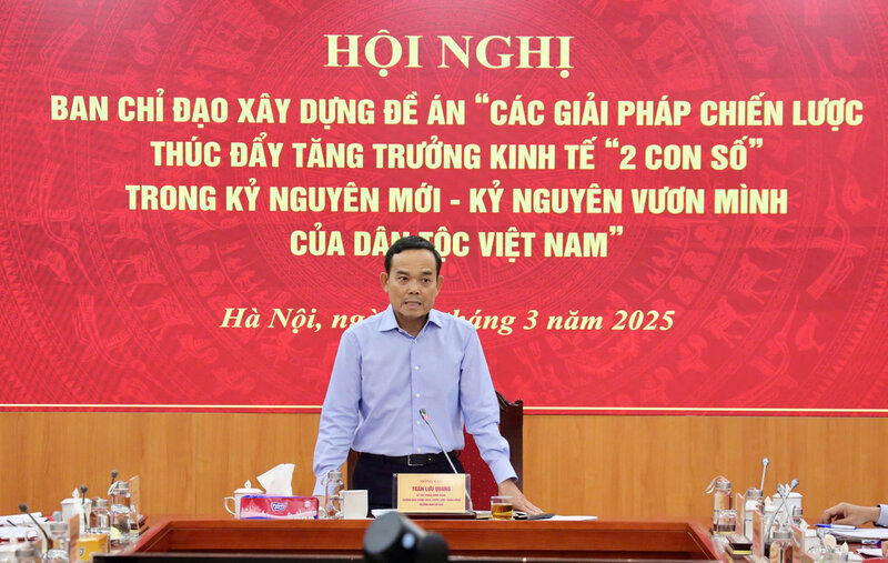 Comrade Tran Luu Quang, Secretary of the Party Central Committee, Head of the Central Policy and Strategy Committee, Head of the Steering Committee chaired the Conference. Photo: Thanh Trung
