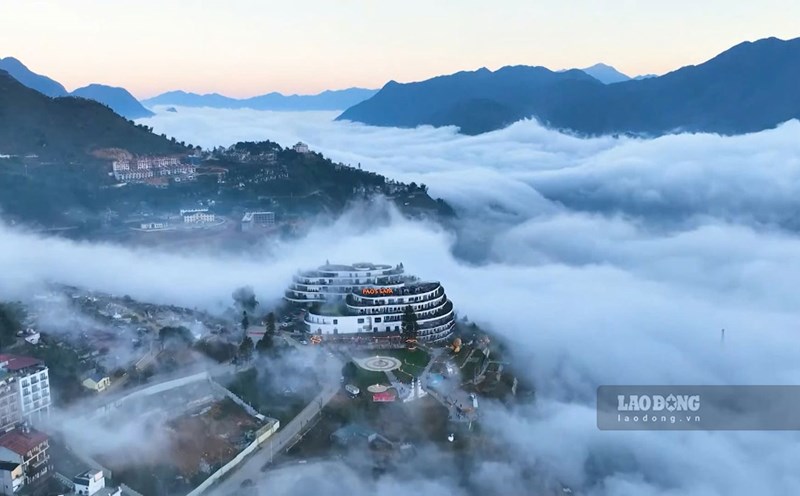 Sa Pa is known as the "city in the mist". Photo: Tuan Nguyen