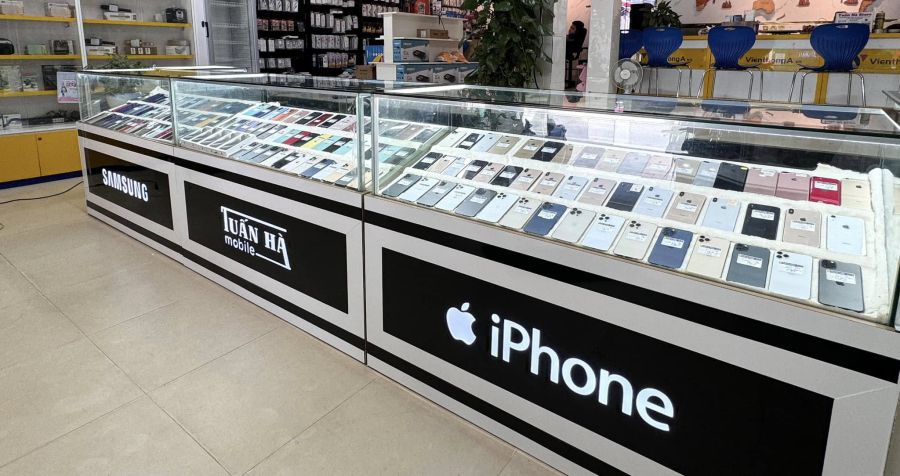 A corner of Ms. Ha's store. Photo: Ha Vy