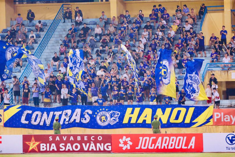 Audiences at V.League. Photo: VPF